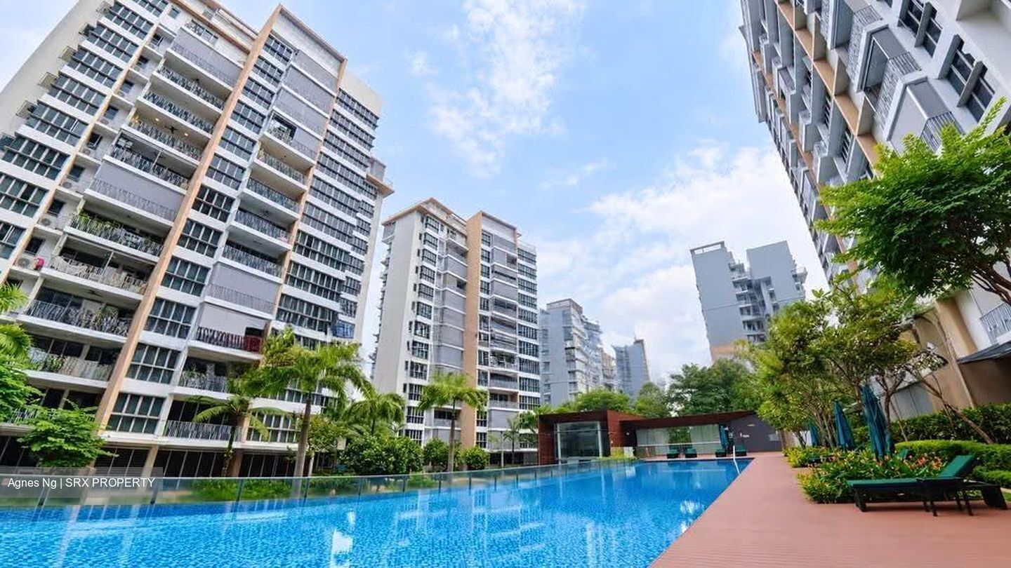 Sea Esta (D18), Condominium #627347361